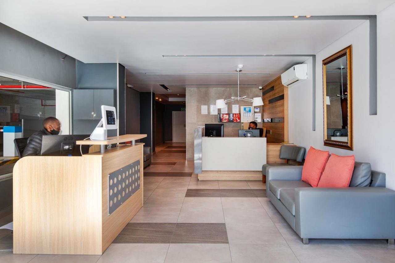 Backup-Powered Trendy Ny City Apartment At Table Mountain Ciudad del Cabo Exterior foto